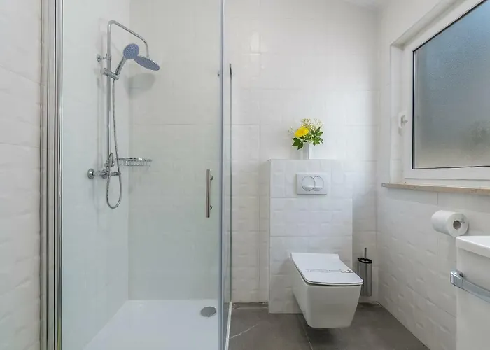 Spacious 3-Br Apartment Vita - Free Bikes & Parking Lejlighed