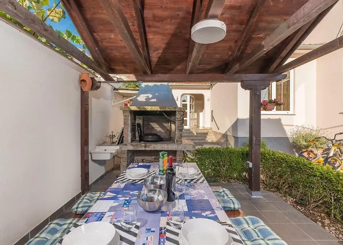 Lejlighed Spacious 3-Br Apartment Vita - Free Bikes & Parking Poreč